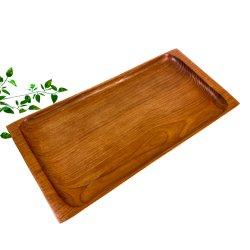 Langes Servierfach aus Teakholz