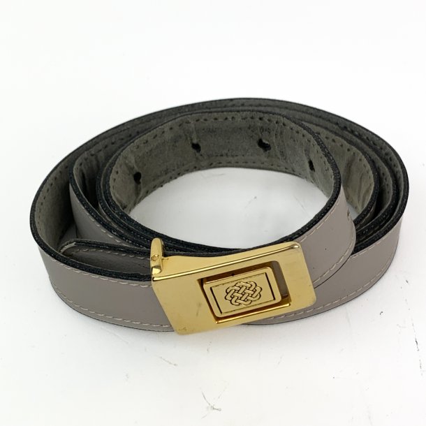 Grauer Vintage Ledergrtel mit goldfarbener Schnalle