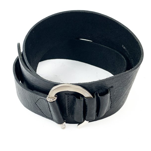 Schwarzer asymmetrischer Retro Ledergrtel