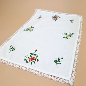 Broderet vintage lysedug