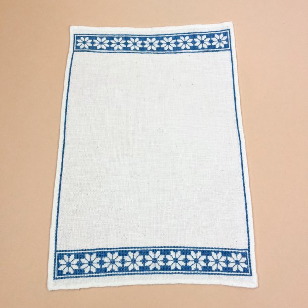 Bl�blomstret vintage bakkeserviet