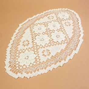 Vintage lysedug med blomster