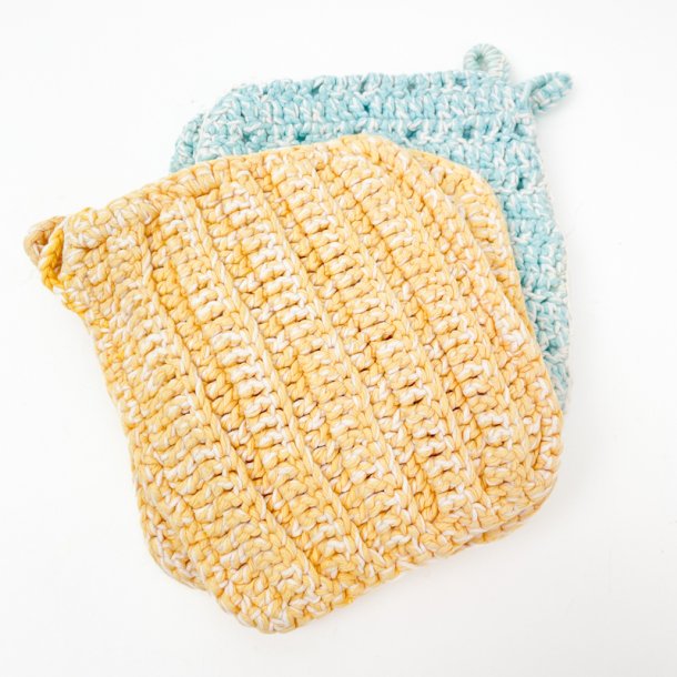 Zwei Paar vintage Topflappen