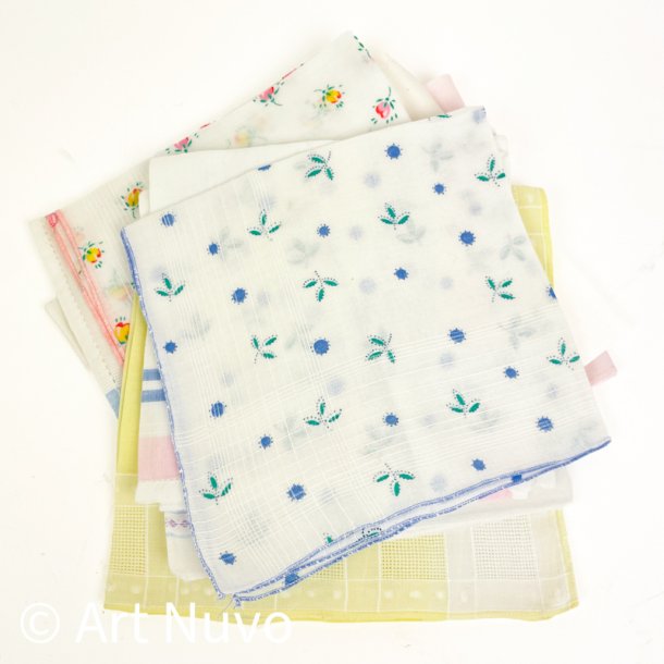 Ti pastelfarvede vintage lommet�rkl�der