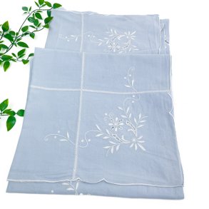 Hellblaue Retro-Tischdecke � 90 x 90 cm