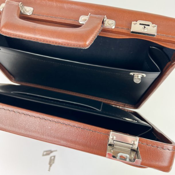 Cognacfarvet vintage dokumentmappe