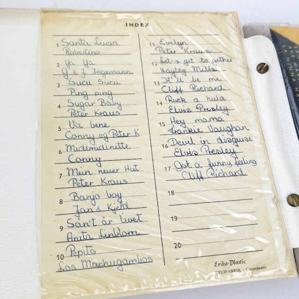 Mappe med vintage grammofonsingler
