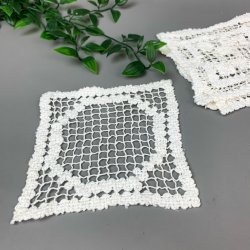 Fire hklede mellemlgsservietter