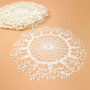 Ti smukke vintage melleml�gsservietter