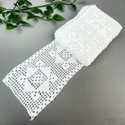 Smukt gammelt hvidt mellemv�rk � to lange stykker