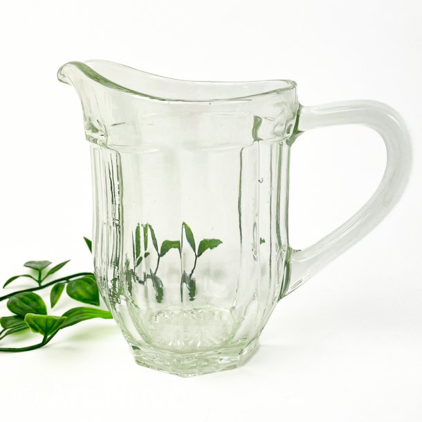 Vintage glasmlkekande