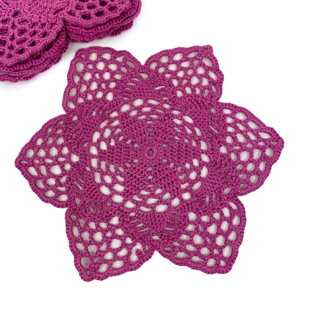 Ti m�rk pink retro melleml�gsservietter