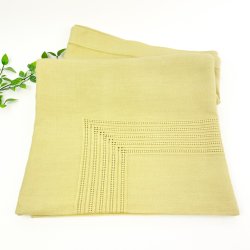 Elegant gul retro dug med broderi  180 cm