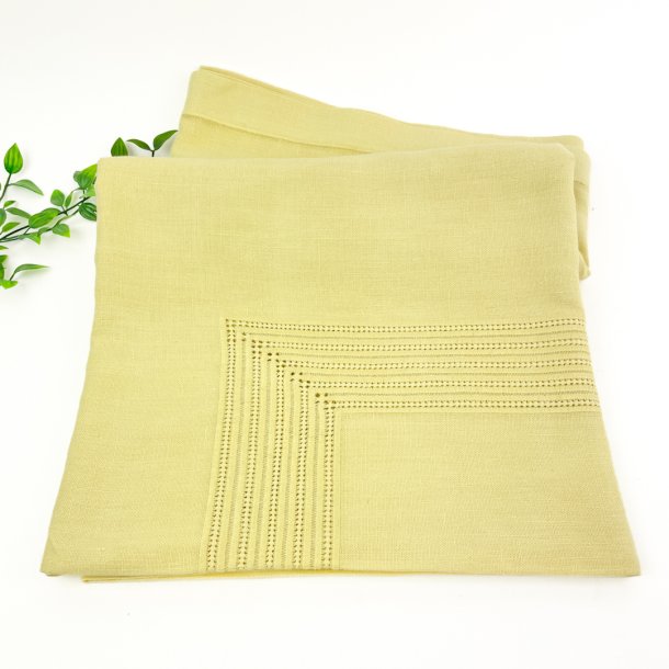 Elegant gul retro dug med broderi  180 cm