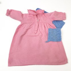 Rosa Nachthemd und Decken