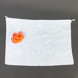 Vintage nattjspose med blomsterbroderi