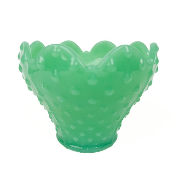 Gr�n vintage opalglassk�l