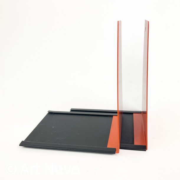 To orange retro bogst�tter