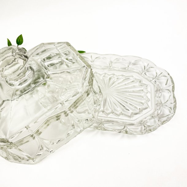 Vintage osteklokke i m�nstret glas