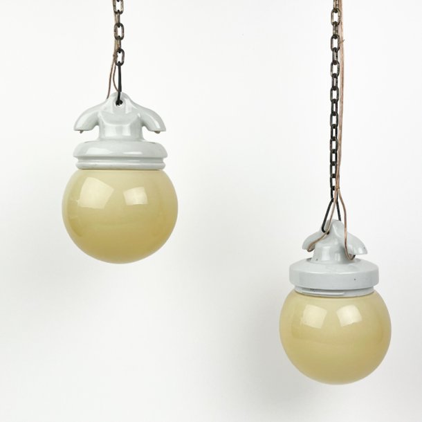 To opalglas retro k�dependler