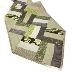 Patchwork-Tischlufer in Grntnen 