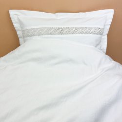 Hvidt vintage damask senget�j mellemv�rk