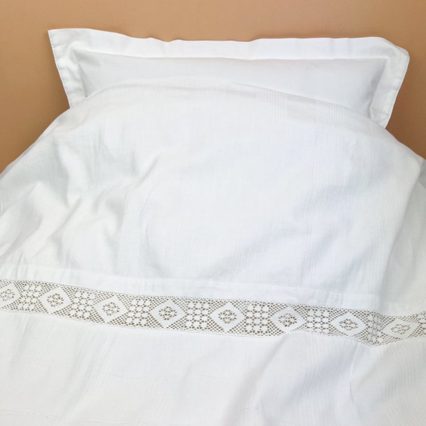 Hvidt vintage damask senget�j