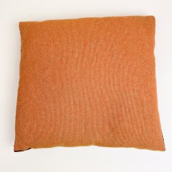 Broderet gr�n vintage pyntepude