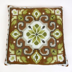 Broderet gr�n vintage pyntepude