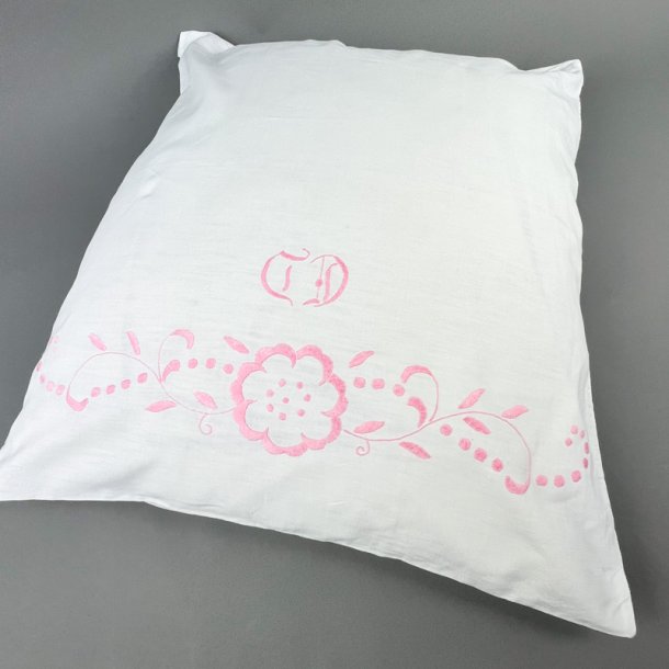Hvidt vintage pudebetr�k lyser�dt broderi