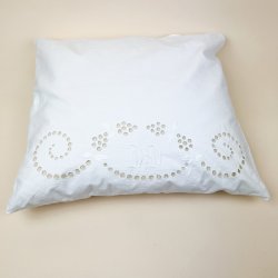 Broderet hvidt vintage pudebetr�k
