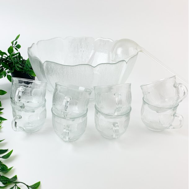 Retro punchst i glas  ti dele
