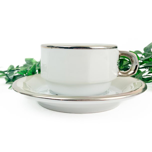 Porzellantasse mit Silberrand  Pillivuyt Bistro