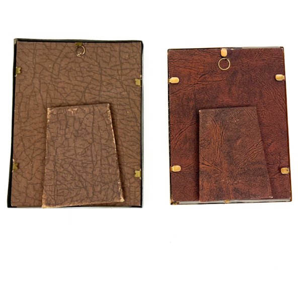 To vintage messingrammer - 15 x 18 cm