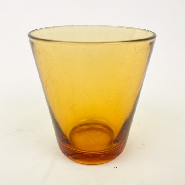 Ravfarvet retro glas