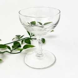 Vintage lik�rsk�l i glas