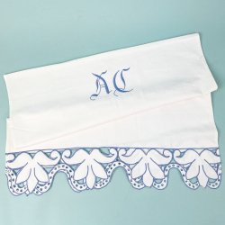 Vintage viskestykkeforhng med bl broderi