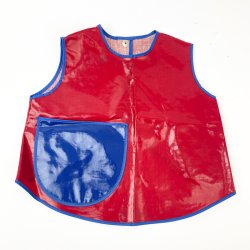 Schrze aus Vinyl. Gre 1-2 Jahre.