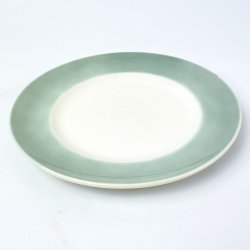 Retro-Essteller mit mintgrnen Streifen