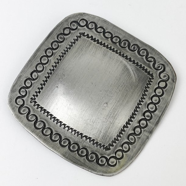 Vintage tin broche