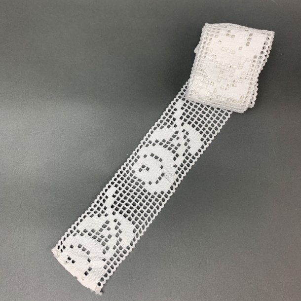 Et stykke kniplet mellemvrk