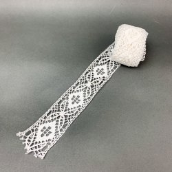 Et stykke kniplet mellemvrk