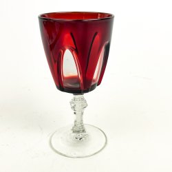 R�dt vintage hvidvinsglas