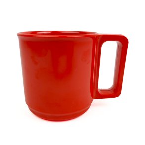 Klassisk r�d retro Rosti krus