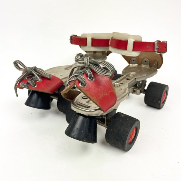 Justerbare retro rullesk�jter