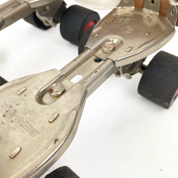 Justerbare retro rullesk�jter