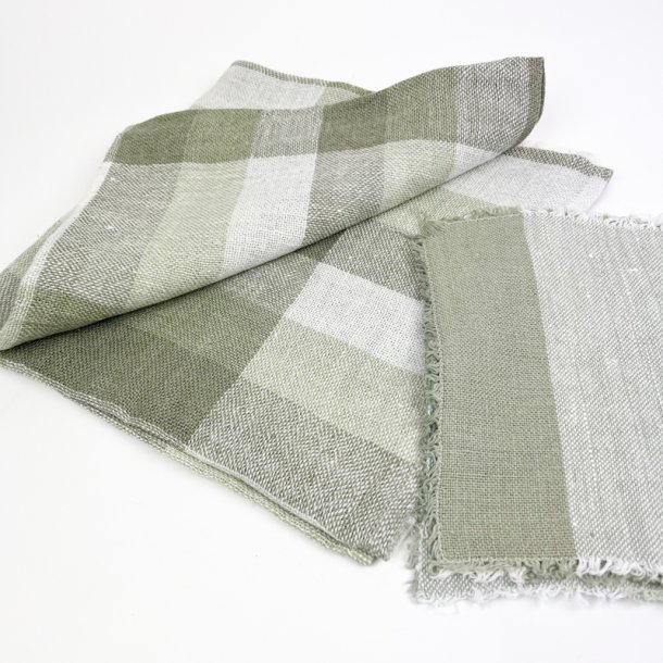 Gr�nternet vintage dug + seks servietter � 120 x 120 cm