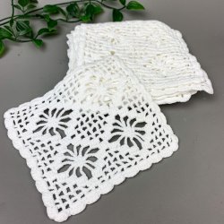 Acht gehkelte Vintage-Zwischenlege