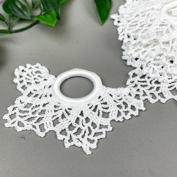 Zwlf weie Retro-Serviettenringe