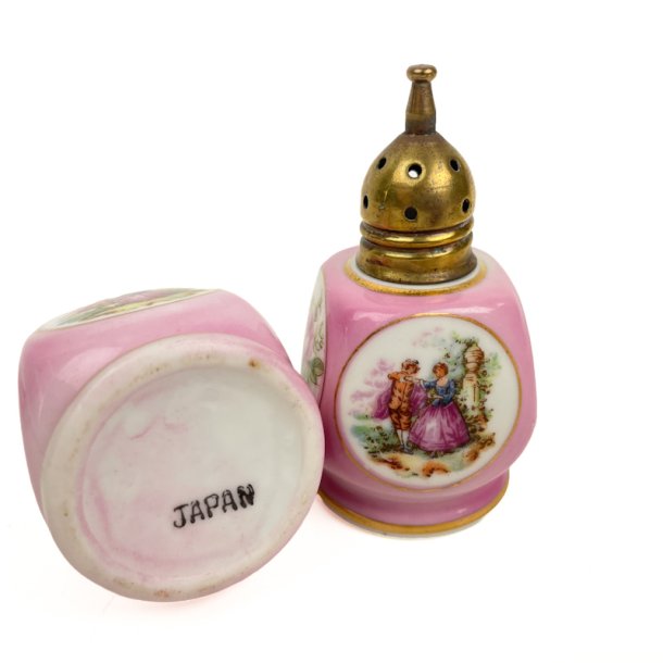 To japanske vintage salt- og peberb�sser